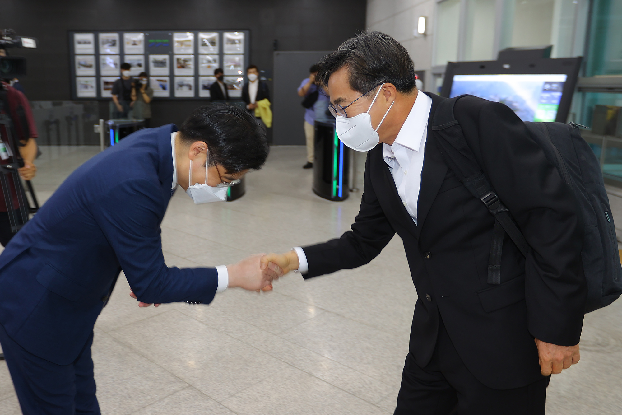 김동연 경기도지사 첫출근