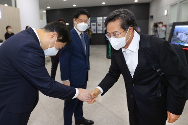 김동연 경기도지사 첫출근