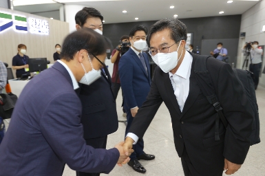 김동연 경기도지사 첫출근