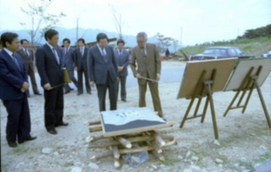 김상협 국무총리 현대미술관 신축지 시찰 #38264