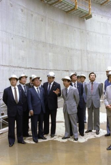 진의종 국무총리 LNG 가스공사, 화력발전소 시찰 #49459 | 경기도메모리 디지털 아카이브