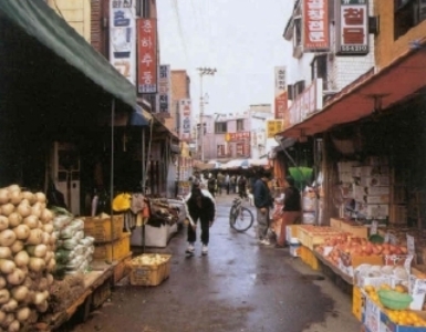 군포시 산본시장 ; 1990년