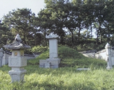 화평옹주.박명원 묘와 신도비