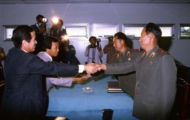 북한 오진우 인민무력부장 한국 이기백 국방장관 3자회담 서신 전달 #70650